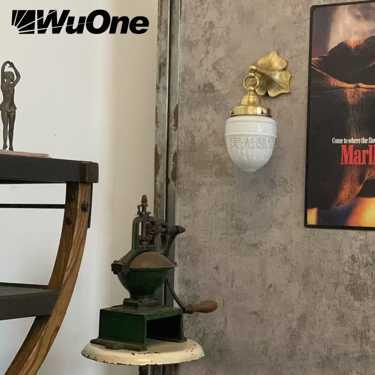 wuone灵光逸创阿代扣铜玻璃壁灯