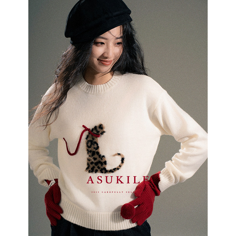 【马上豹富】ASUKILE上心 小豹子图案圆领套头针织毛衣女外穿秋冬