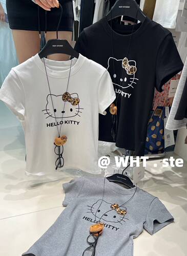 WHT早秋新款时尚辣妹修身显瘦猫咪印花短袖T恤女配挂件小众上衣潮