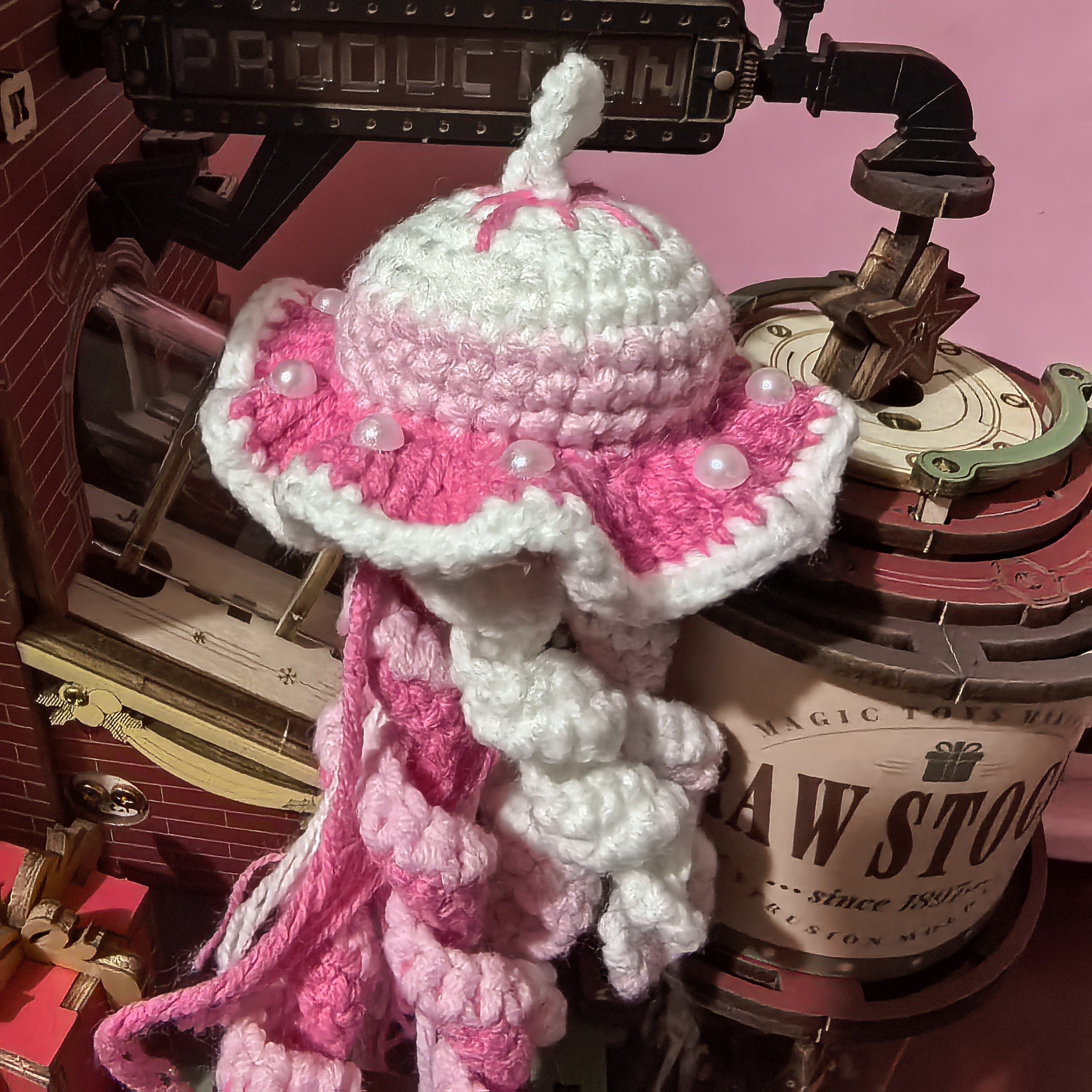 《成品》毛线手工钩织水母钥匙扣挂件,服饰配件/皮带/帽子/围巾,DIY编织材料包,淘宝优惠券,粉丝福利购,淘宝优惠卷