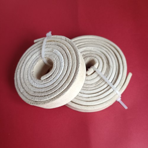 头层牛皮切割马镫带马鞭辅料