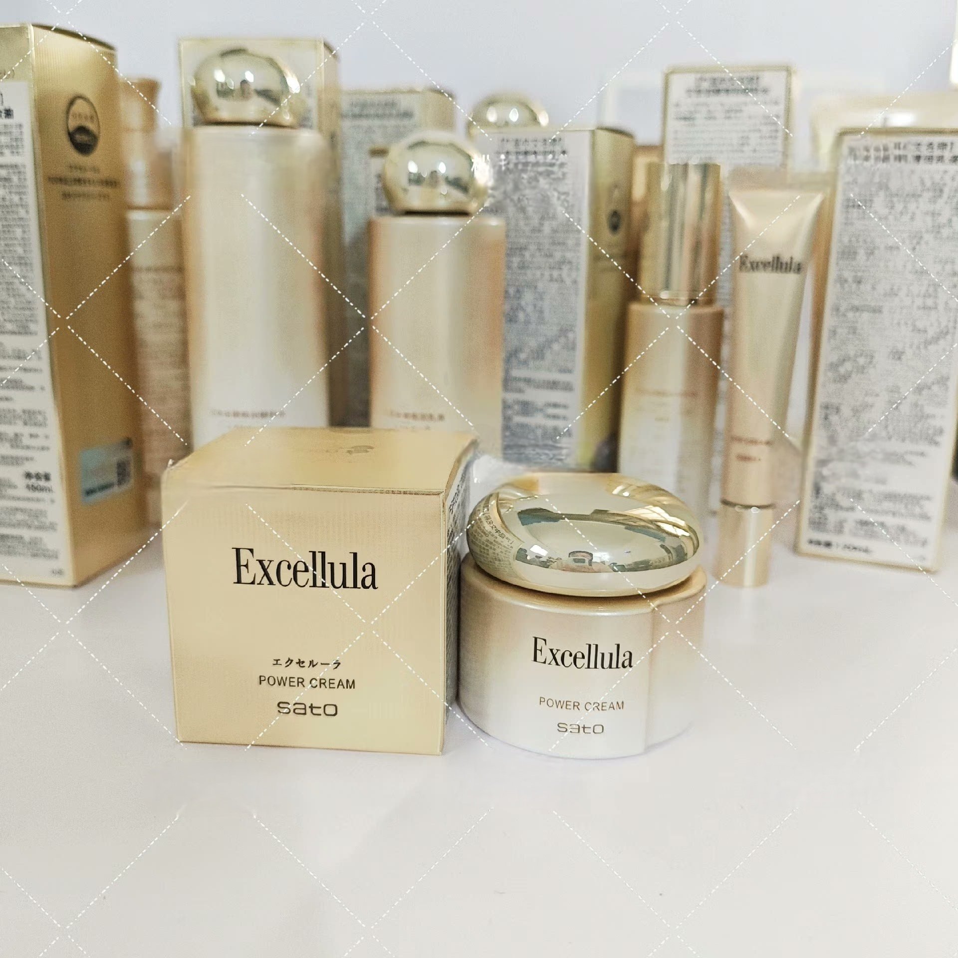 艾思诺娜焕润水清润水乳液精华液面霜眼霜卸妆油洗面奶睡眠面膜