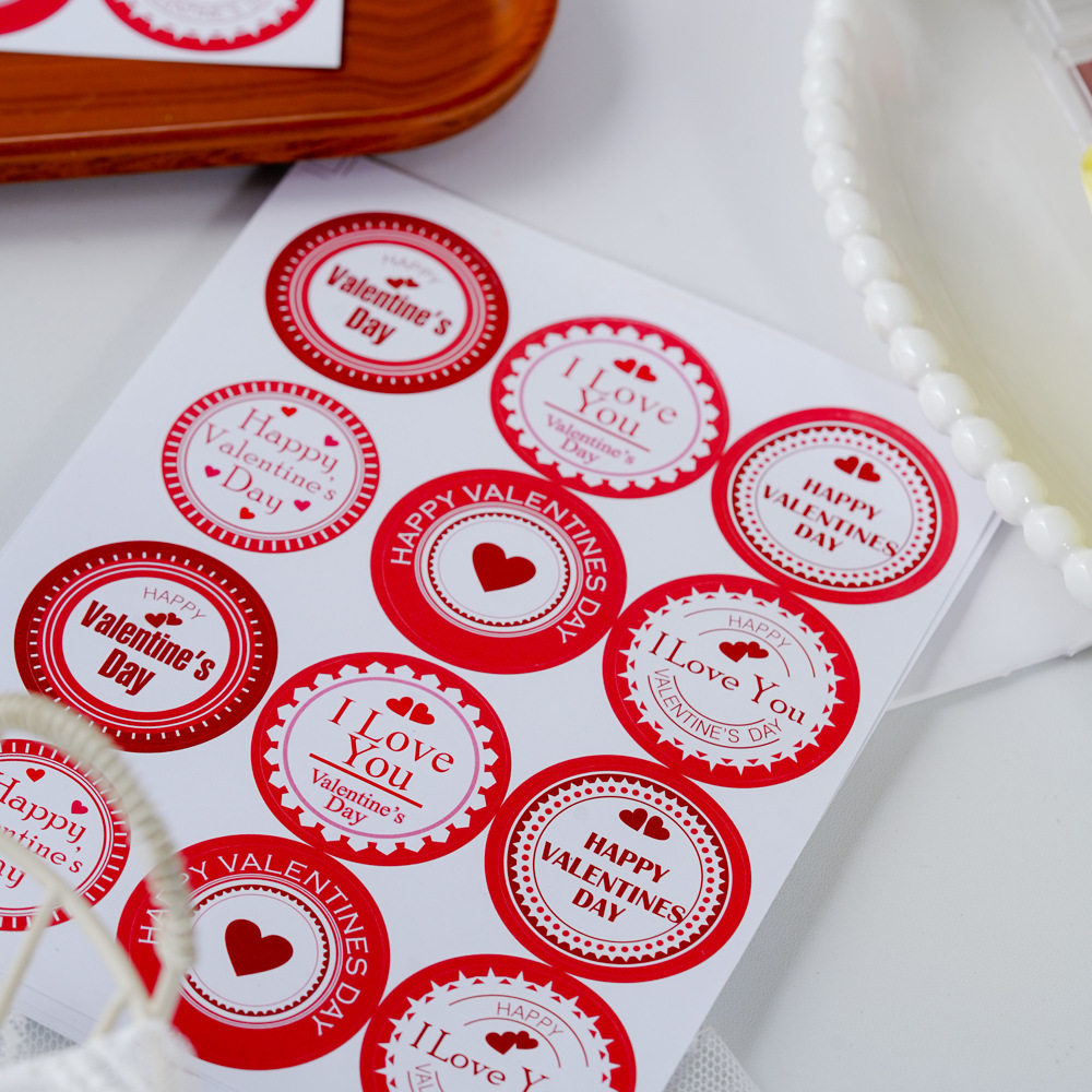 红色圆形情人节贴纸120贴字母包装烘焙饼干袋封口贴 鲜花装饰粘纸,文具电教/文化用品/商务用品,贴纸/立体贴纸,淘宝优惠券,粉丝福利购,淘宝优惠卷