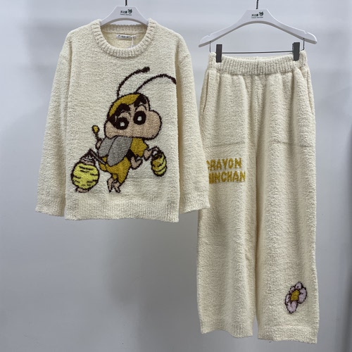 亲嘴猫蜡笔小新半边绒卡通可爱休闲可外穿女士家居服套装BD69301