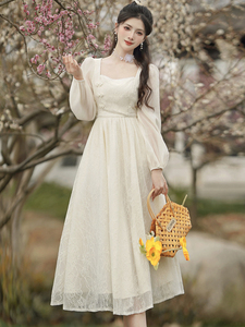 KATTERLLG姐妹团伴娘服礼服高级感小众新中式国风蕾丝长袖连衣裙