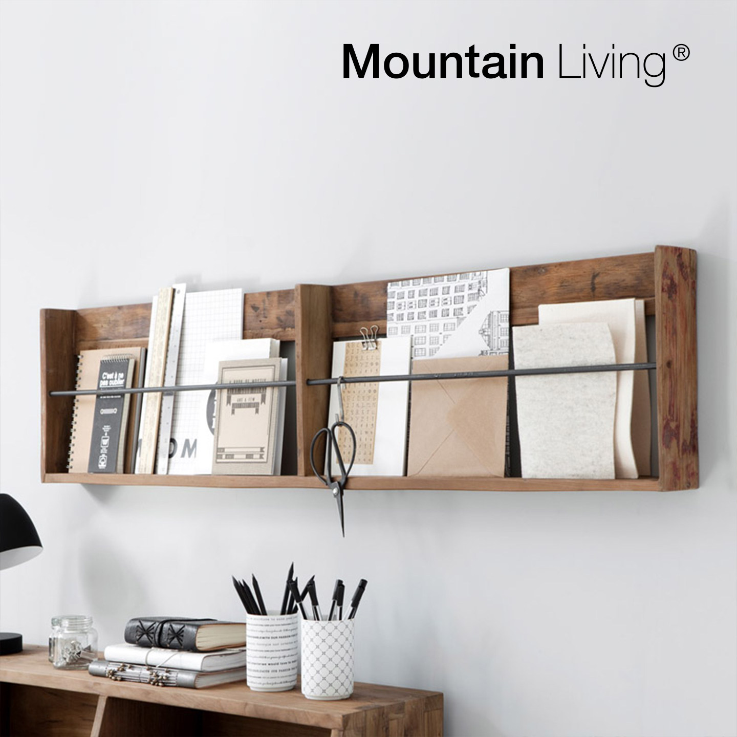 Mountain Living进口老柚木家具实木墙上置物架书架杂志架中古风