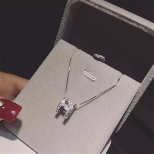 S925纯银镶嵌锆石项链韩版女H字母锁骨链简约短款吊坠小众设计