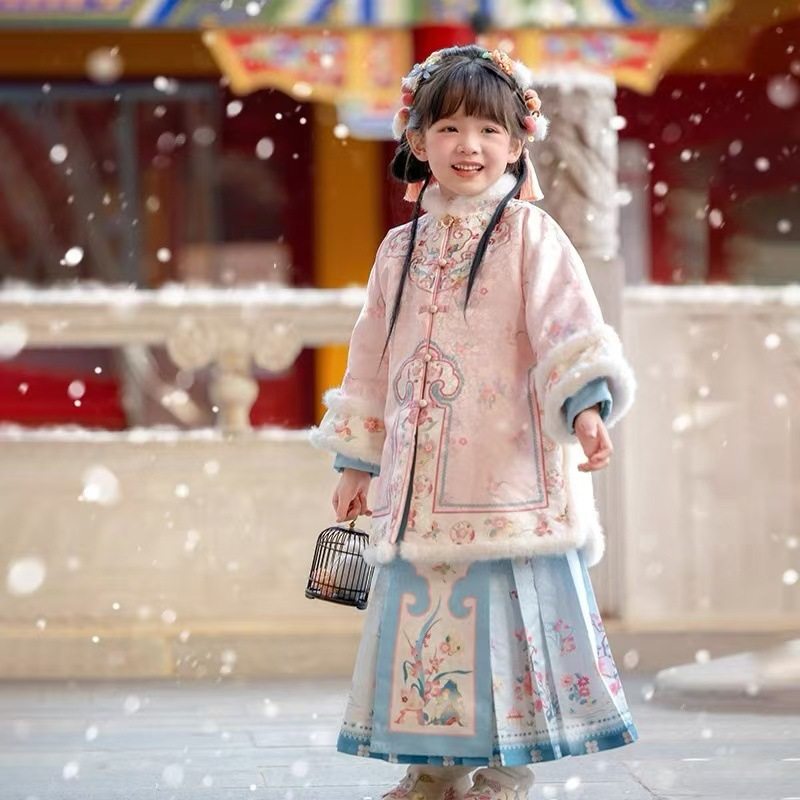 汉服裙女童2026冬新款儿童加厚明制马面裙套装女孩古装超仙拜年服,童装/婴儿装/亲子装,汉服,淘宝优惠券,粉丝福利购,淘宝优惠卷