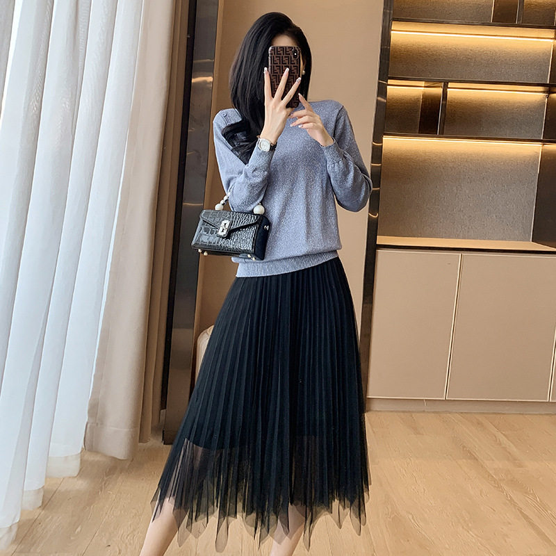 小香风亮丝针织衫女2025秋季新款长袖金丝打底套头内搭女士毛衣