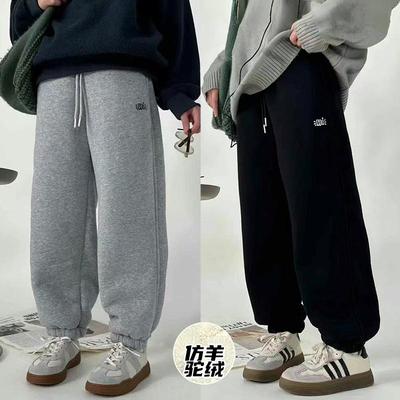 嗨大E小e一条过冬仿羊驼绒运动裤
