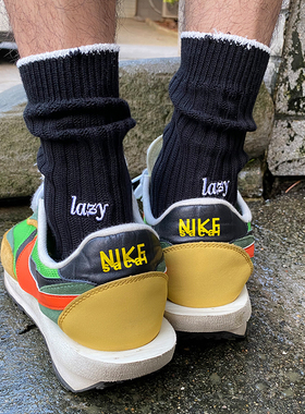 闹闹袜子黑色港风日系精致刺绣粗线中筒袜堆叠感纯棉余文乐长棉袜