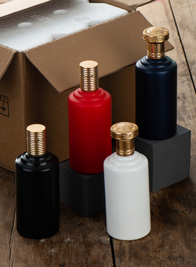 茅型瓶形酒高端黑色蓝色红一斤装玻璃空酒瓶高档卡口装酒白酒空瓶