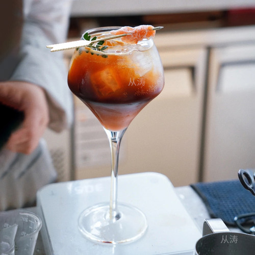 水晶玻璃红酒杯高脚杯绽放葡萄酒杯气泡酒杯特调饮料杯饮品咖啡杯