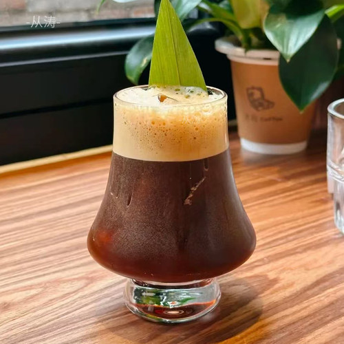 收口鸡尾酒杯调酒杯玻璃水杯咖啡杯子特调杯威士忌闻香杯饮料杯子