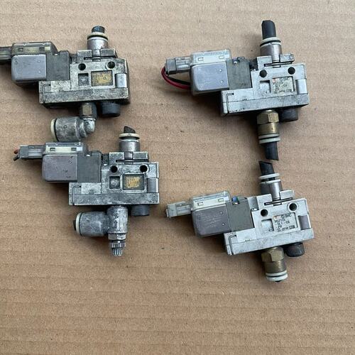 议价电磁阀VQZ115K-5L1-C6VQZ115K-5L1-C4VQZ115K-5L1-C8