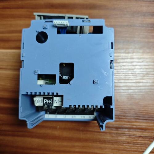 议价变频器L200-022HFE2L200-015HFE2L200-030HFE2
