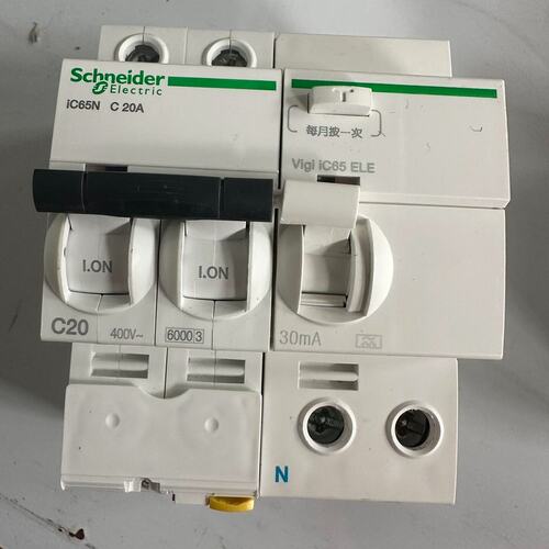 议价漏电保护器iC65C65c65C65C65NA9F18106