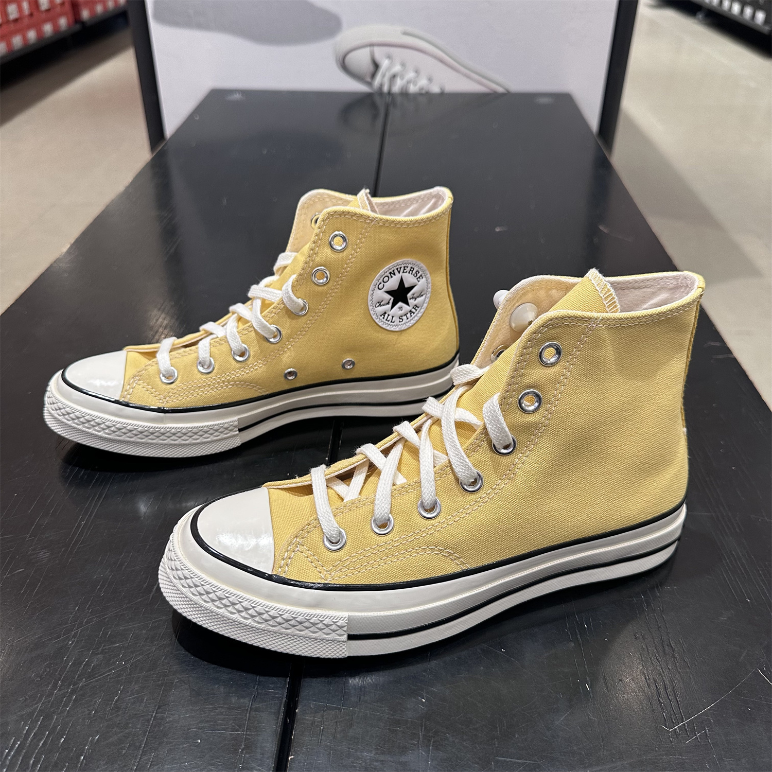 匡威落叶黄黄色男女高帮帆布鞋