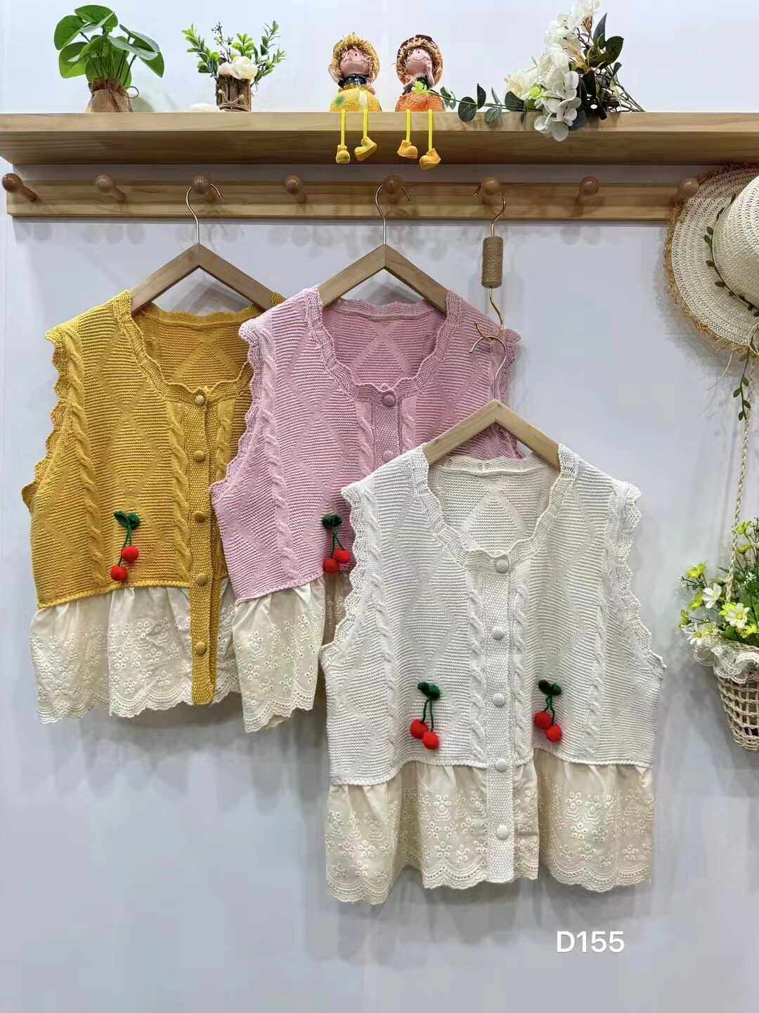 韩国甜美森女系可爱刺绣花边镂空针织背心手工钩花荷叶边毛衣秋装