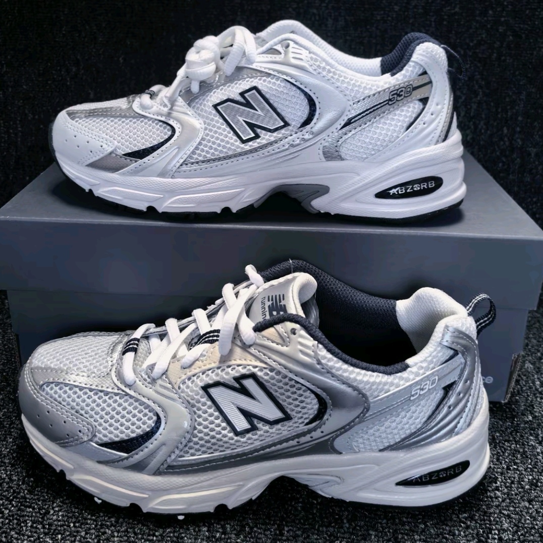 New Balance NB 530 春季 舒适  低帮跑步鞋 男女同款 米白银