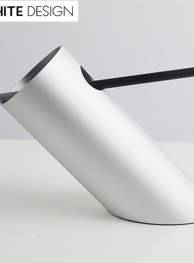 White Design创意金属倾斜铝合金圆柱笔筒简洁桌面收纳办公室文具