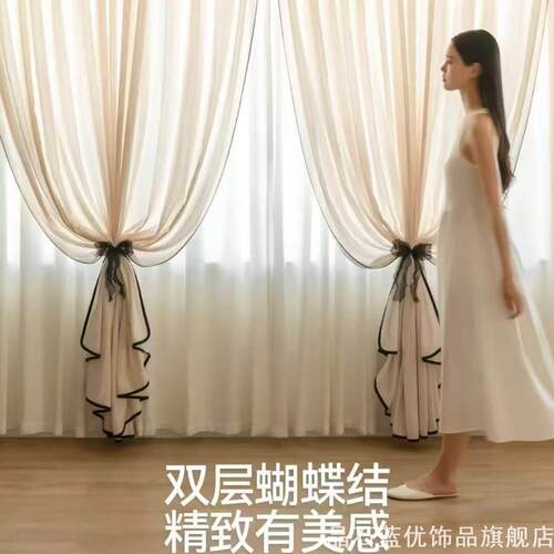 黑白简约搭配双层欧根纱大蝴蝶结