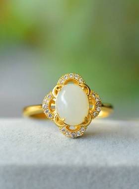 和田玉白玉蛋面配锆石戒指王妃款戒指和田玉白玉戒指精致百搭