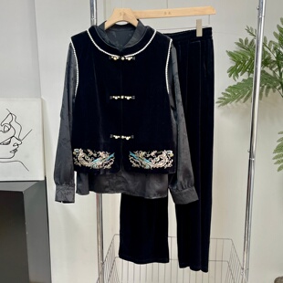 新中式国风妈妈春秋套装中老年人刺绣高端洋气马甲衬衫裤子三件套