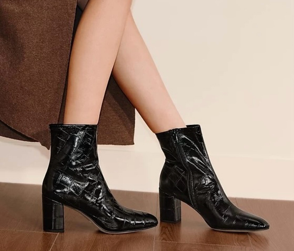 商场同款25新款优雅气质时装靴短靴高跟靴白色通勤女皮靴EYJ01DD5