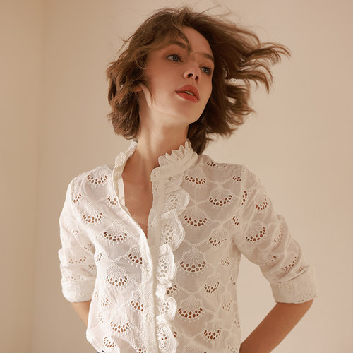 纯棉刺绣荷叶边立领排扣通勤衬衫