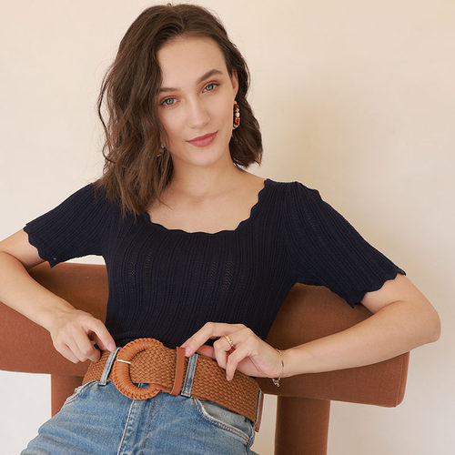 花瓣边方领针织套头修身短袖T恤