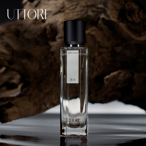 UTTORI五朵里黑木香水18ml木质特别小众高级清新持久送礼男友礼物