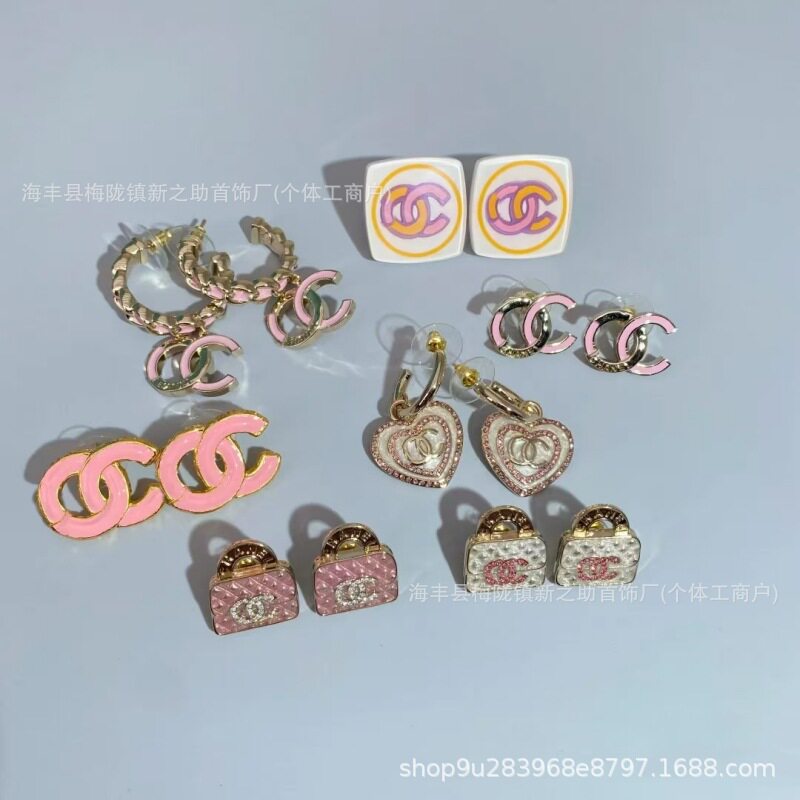 2026新款香家双c珍珠字母耳环女小香风感精致爱心耳钉925银针耳饰