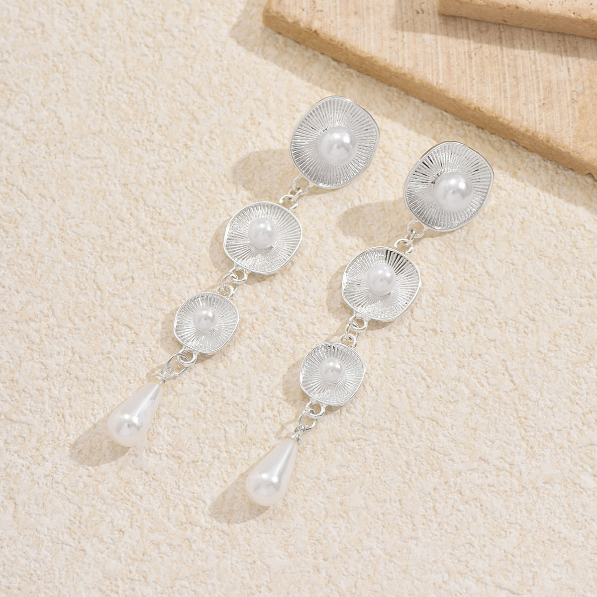 珍珠耳环欧美跨境饰品圆形流苏小众耳钉夸张个性长款水滴耳坠