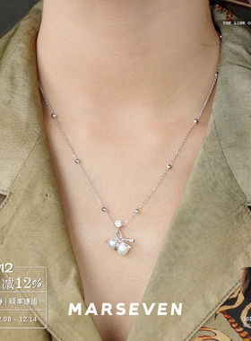 白色绳结珍珠葫芦吊坠项链