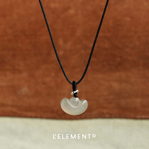 L'ELEMENTO和田白玉元宝项链