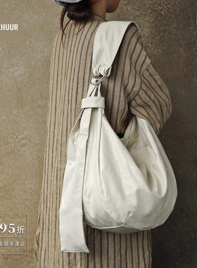MORIN KHUUR牧仁 环保PU米白咖啡色斜挎单肩包 原创设计师 默叙