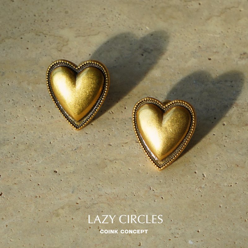 LAZYCIRCLES复古金色爱心耳环