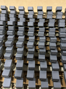 灰色法拉校正电容CL23B薄膜电容63V105J 1uF P5  C241J105J2编带