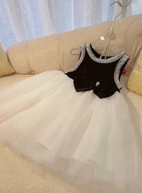 女童连衣裙2024夏新款小女孩洋气黑色礼服裙宝宝气质无袖礼服纱裙