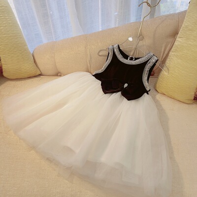 小女孩新款黑色气质无袖连衣裙