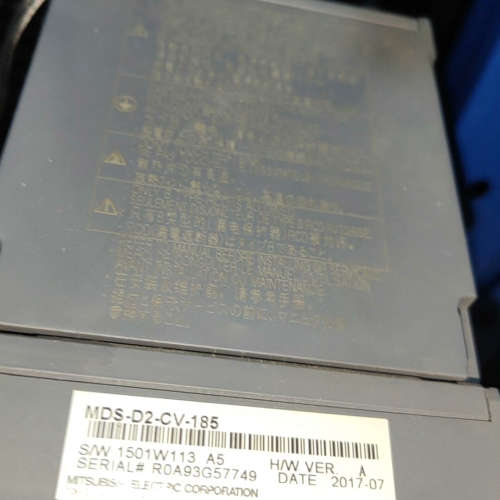 MDS-D2-CV-185三菱驱动器电源模块，功能完好。