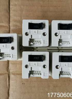 SMC压力表PSE300，，成色漂亮，功能包好。有二