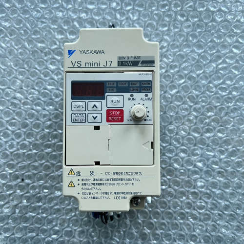 CIMR-J7AA20P1 安川变频器，0.1KW 220V