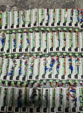 台PLC  DVP14SS211T   多个，拍，新款