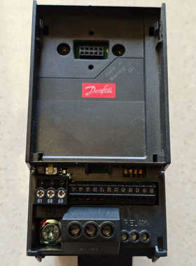 丹佛斯变频器 132F0003