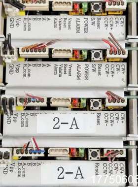 驱动器 CSMD2-LU340，图片实拍，功能保证正常。