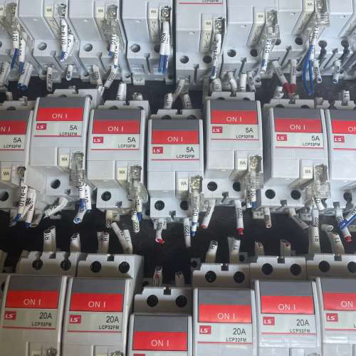 韩国LS 小型断路器。设备用断路器  LCP32FM- 5A