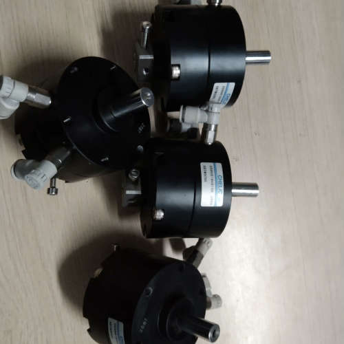 CHELIC气立可，旋转气缸8RTM40*90，同款4个，