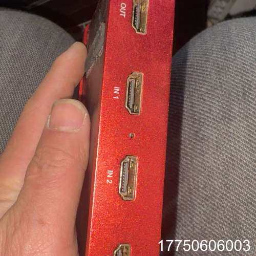 Mirabox妙联宝分屏器四进一usb同步器一体机hdmi